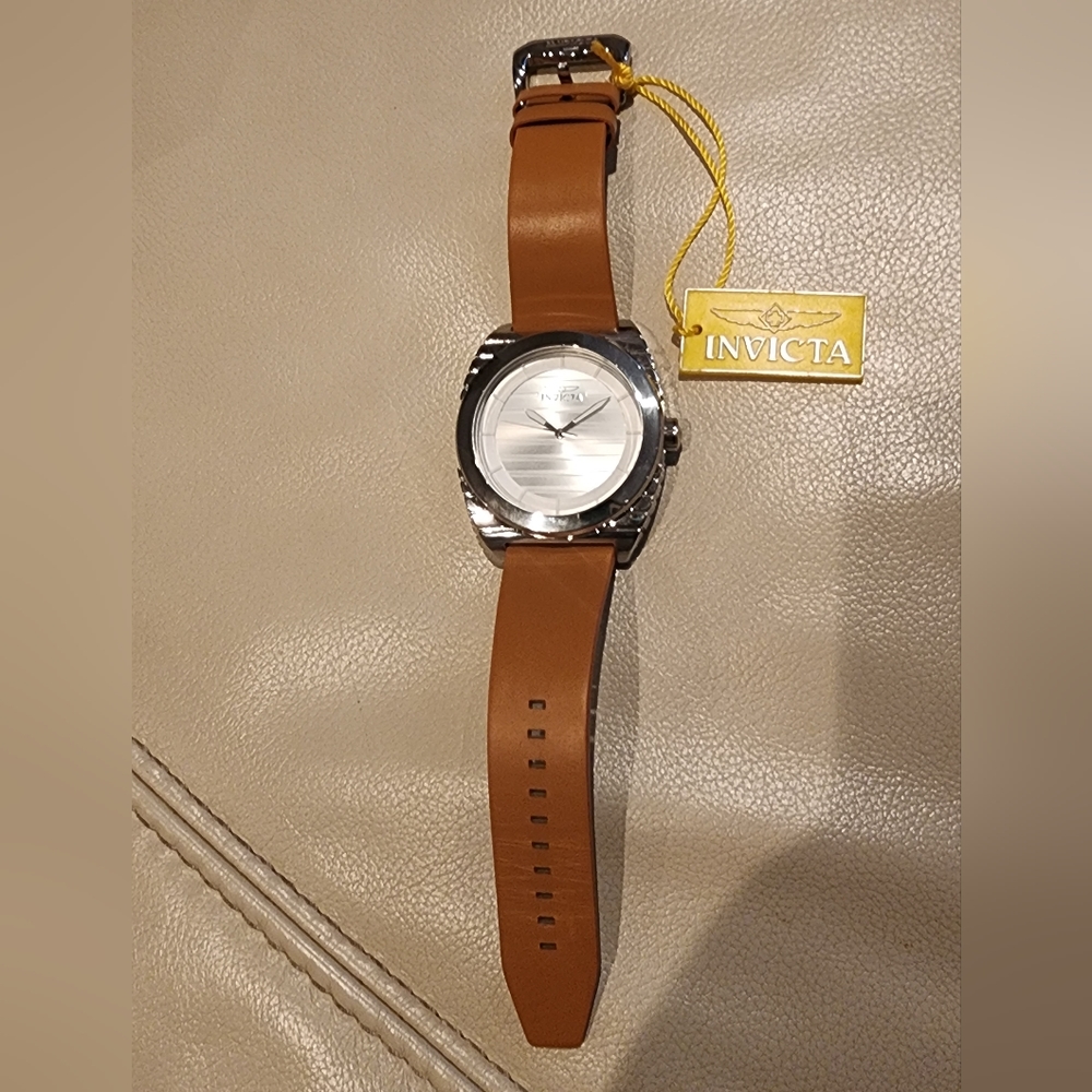 Mens Watch - Picture 5 of 8